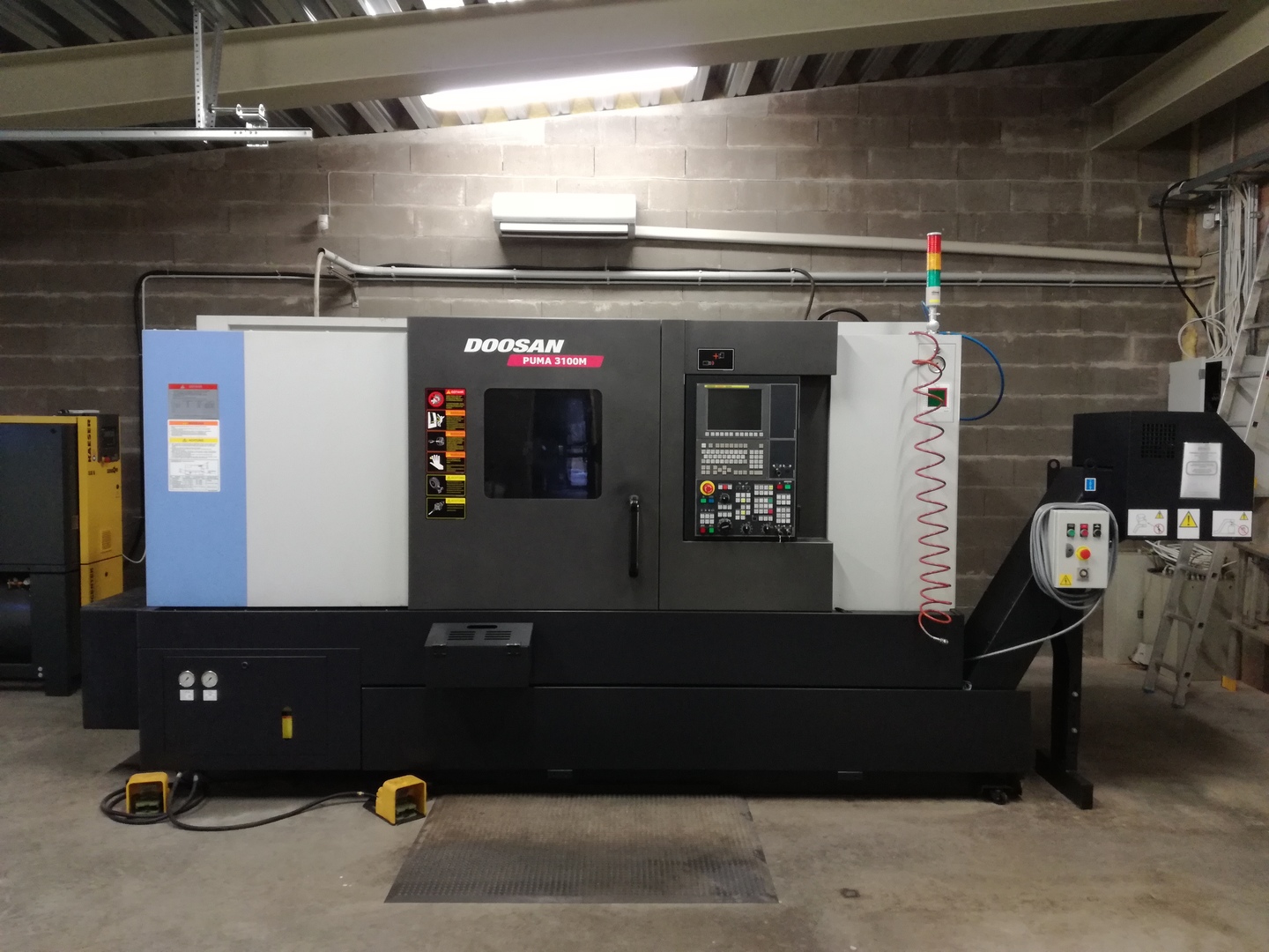 Used - Puma 3100 CNC Lathe for Sale