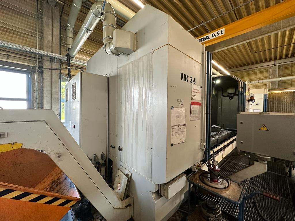 Best Used AXA VHC-3-3000-S-50/E 5 Axis Machine Center for sale