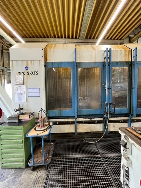 Mafi amfani AXA Saya VHC-2 XTS/50 5-Axis Traveling Column Machining Center