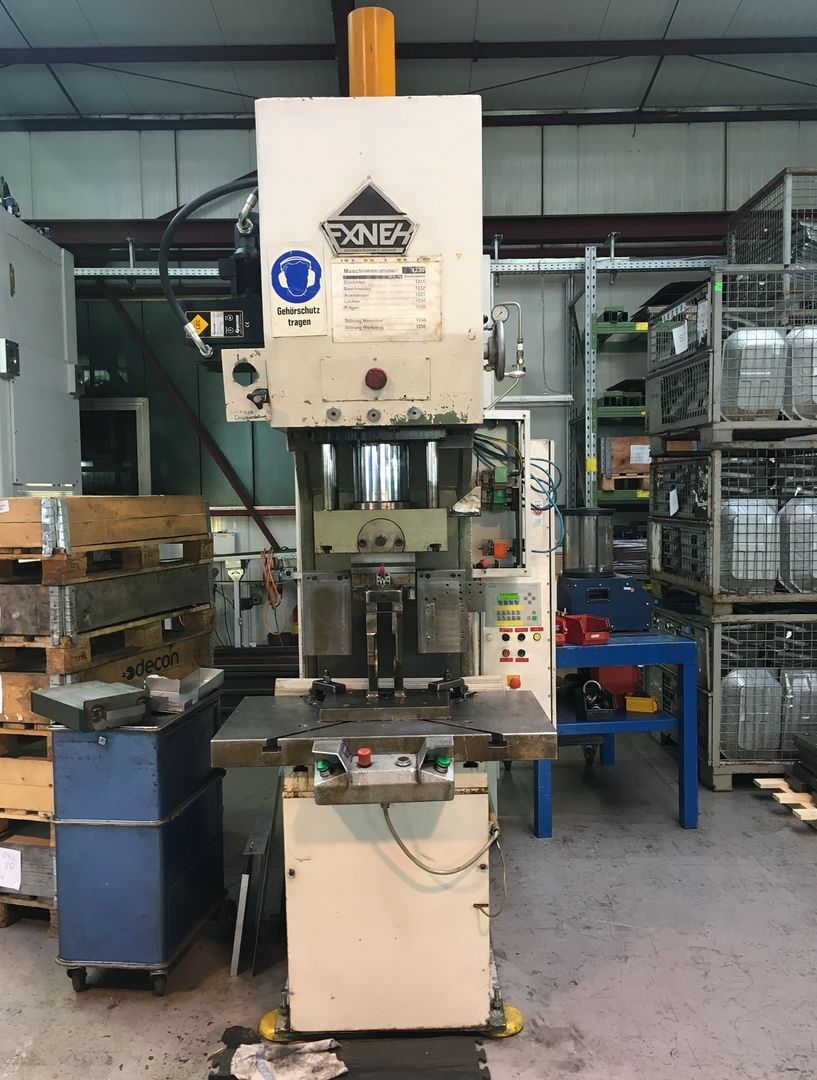 Gebrauchte EXNER - EEX40SO 40 Ton Presse überholt