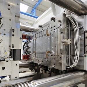 Used injection moulding machinery at best prices