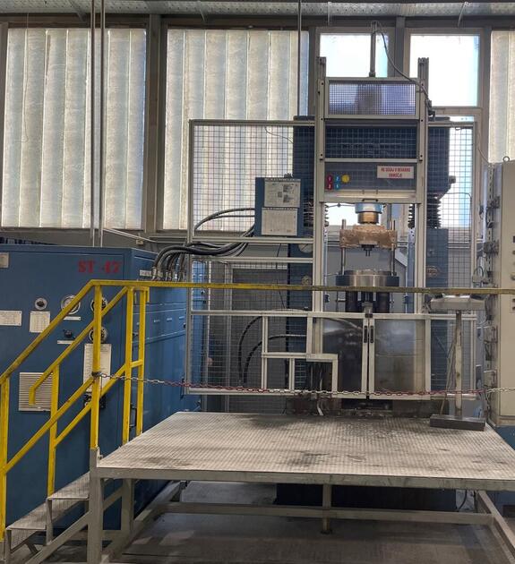 Preiswerte DORST DK 250 Hydraulik Pulver Press günstig kaufen | Asset-Trade