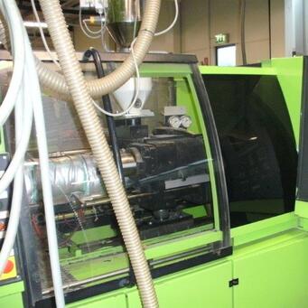 Used ENGEL ES 330H / 65V SOTS injection molding machine 1 | Asset-Trade