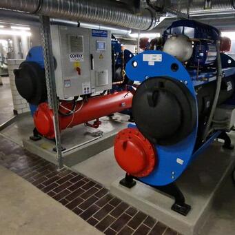 Second Hand ENGIE (Covely) Quantum II X030 270 kW turbo compressor for Sale | Asset-Trade