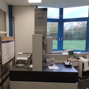 Second Hand CARL ZEISS MC 850 Coordinate Measuring machine for sale | Asset-Trade