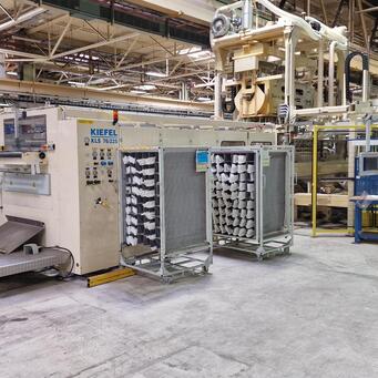 Second Hand KIEFEL KLS76/225 Moulding & Laminating Line Automotive | Asset-Trade