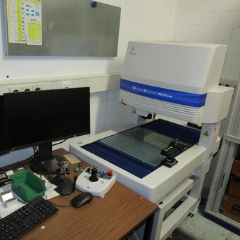 Second Hand MITUTOYO Quick Vision Active 404 Touch Probe for Sale | Asset-Trade