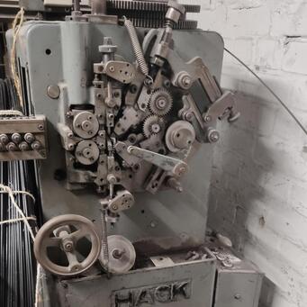 Second Hand Hack UFA1 compression spring coiling machine for sale now| Asset-Trade