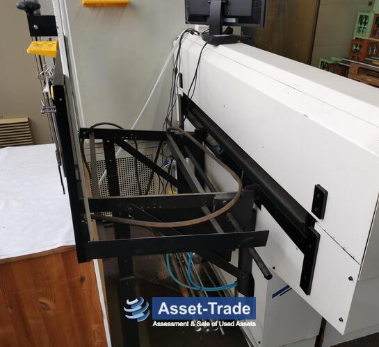 Comprar torno CNC WEILER DZ32 económico con cargador de barras KUPA LM 1000 | Asset-Trade