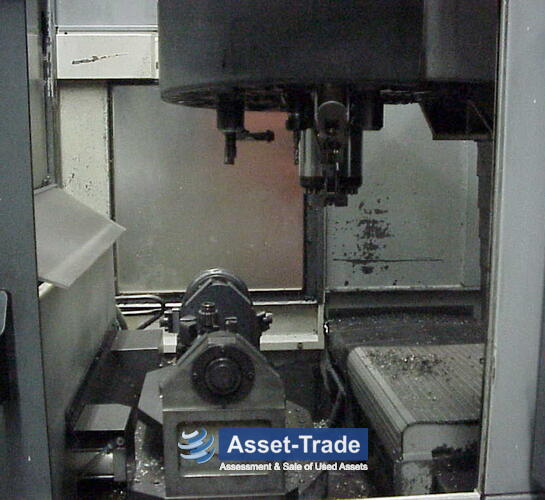 CHIRON FZ  18  S - CNC control unit (SINUMERIK 810) and control console