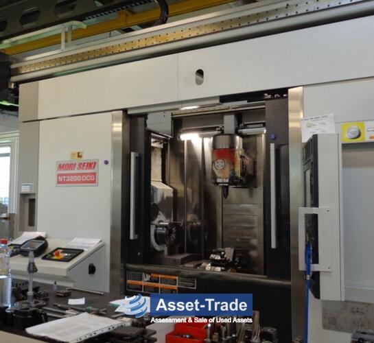 DMG MORI SEIKI NT3200 DCG / 1000 SZ - Automatic tool changer (40 pockets) and magazine