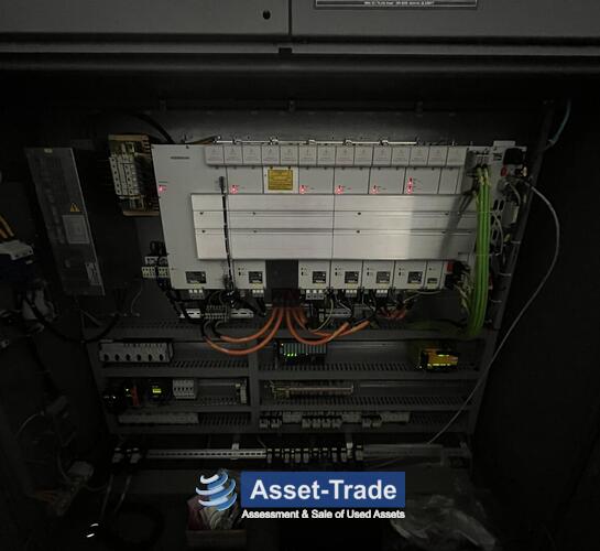 Centru de prelucrare liniar CNC 70 axe DMG DMU 5 EVO second hand de Vanzare | Asset-Trade