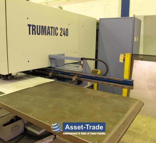 TRUMPF Trumatic C 240 - Punching head, tool stations and brush table