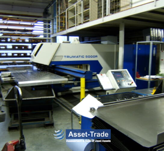 TRUMPF TRUMATIC 5000 ROTATION - Stanzkopf, Werkzeugstationen und Bürstentisch