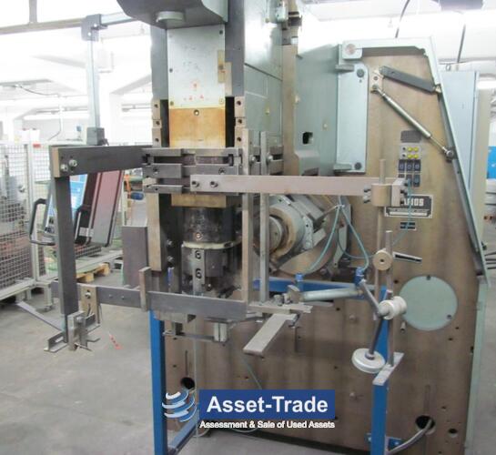 Occasion WAFIOS Centre de pliage CNC FTU 5.3-98 / B avec RVM | Asset-Trade