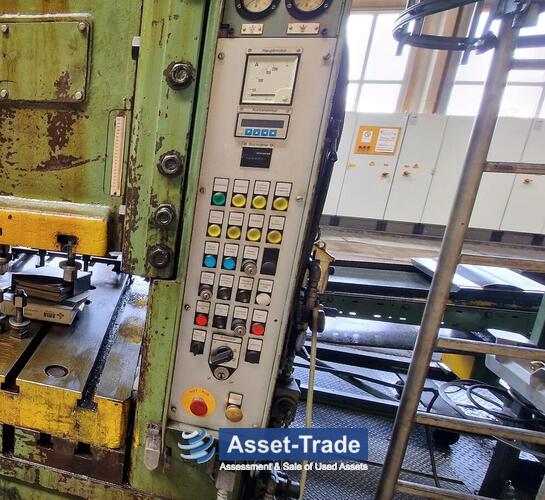 Preiswerte Hydraulic Frame Press Umformtechnik Erfurt PKZE500 kaufen | Asset-Trade