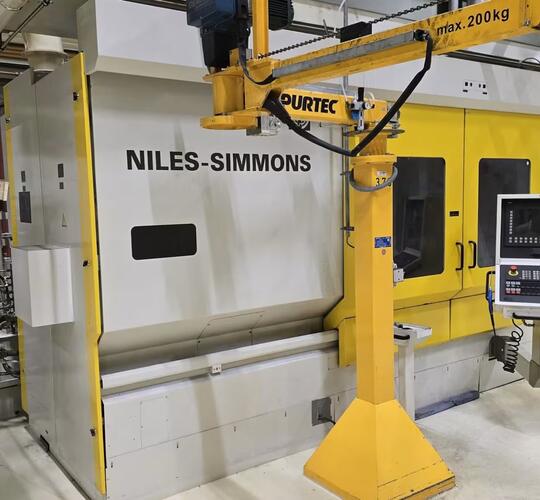 Torno CNC para torneado de bridas y pasadores Niles Simmons N 30 - 1.500 | 2004