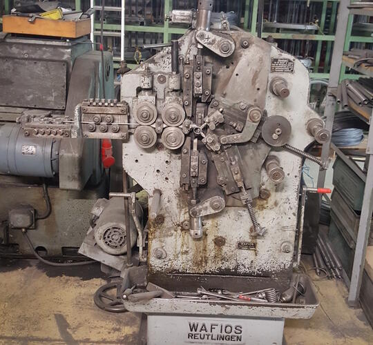 Used WAFIOS UFM 30 Wire Spring coiling machine | Asset-Trade