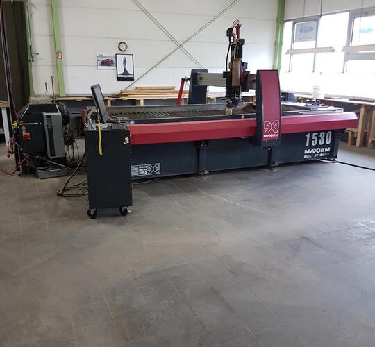 Günstige QMAX MAXIEM 1530 Wasserstrahlschneidmaschine | Asset-Trade