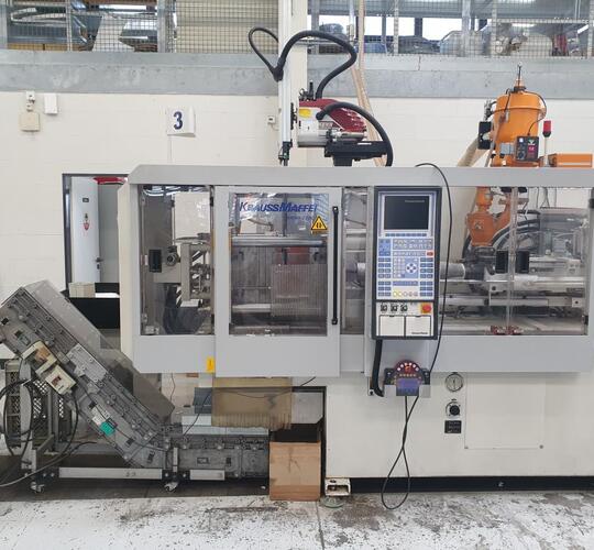 Second Hand KRAUS MAFFEI - KM 50 - 220 C Win Injection moulding machine