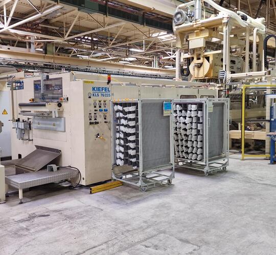 Second Hand KIEFEL KLS76/225 Moulding & Laminating Line Automotive | Asset-Trade