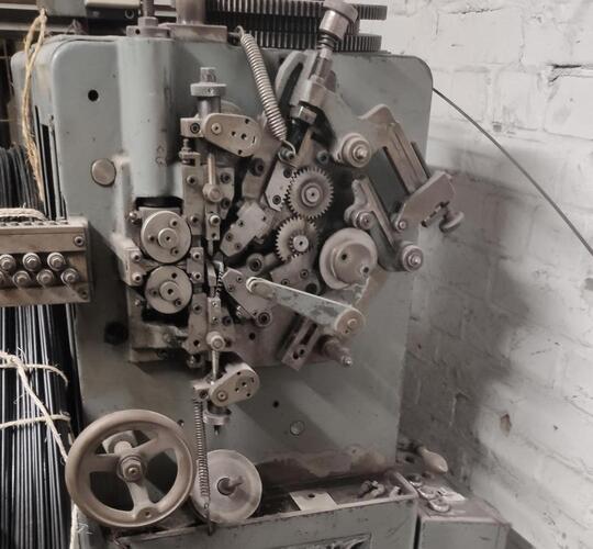 Second Hand Hack UFA1 compression spring coiling machine for sale now| Asset-Trade