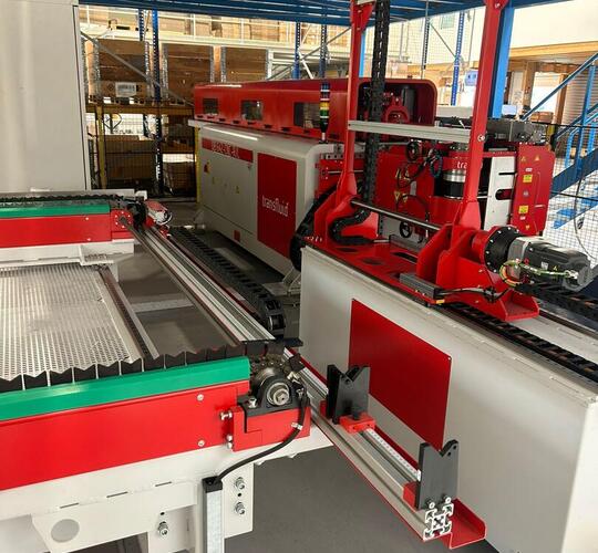 Gebrauchte transfluid DB 642-CNC-R/L - Frontansicht und Maschinenübersicht